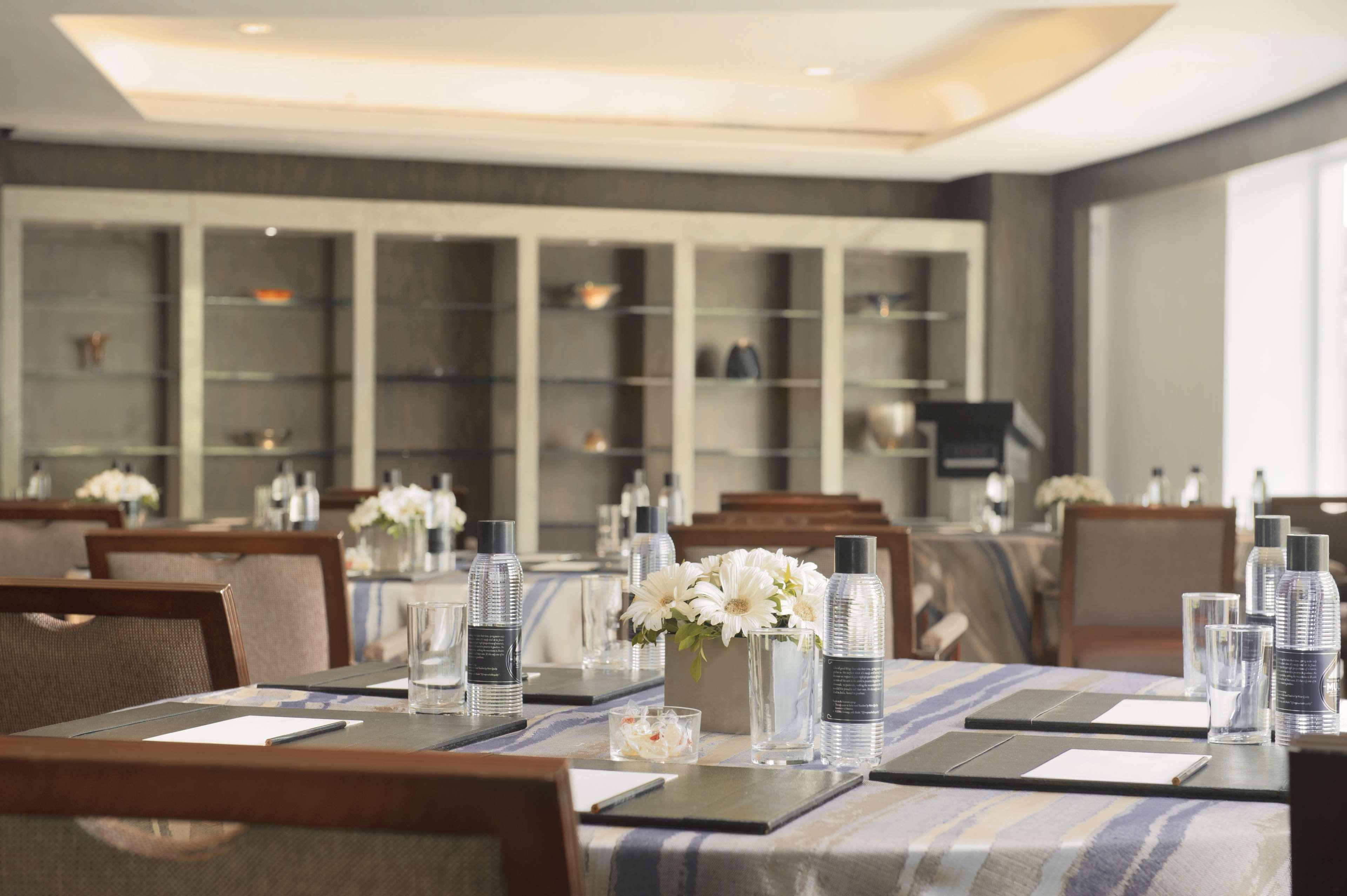 Hyatt Regency Mumbai International Airport Ξενοδοχείο Εξωτερικό φωτογραφία Meeting room
