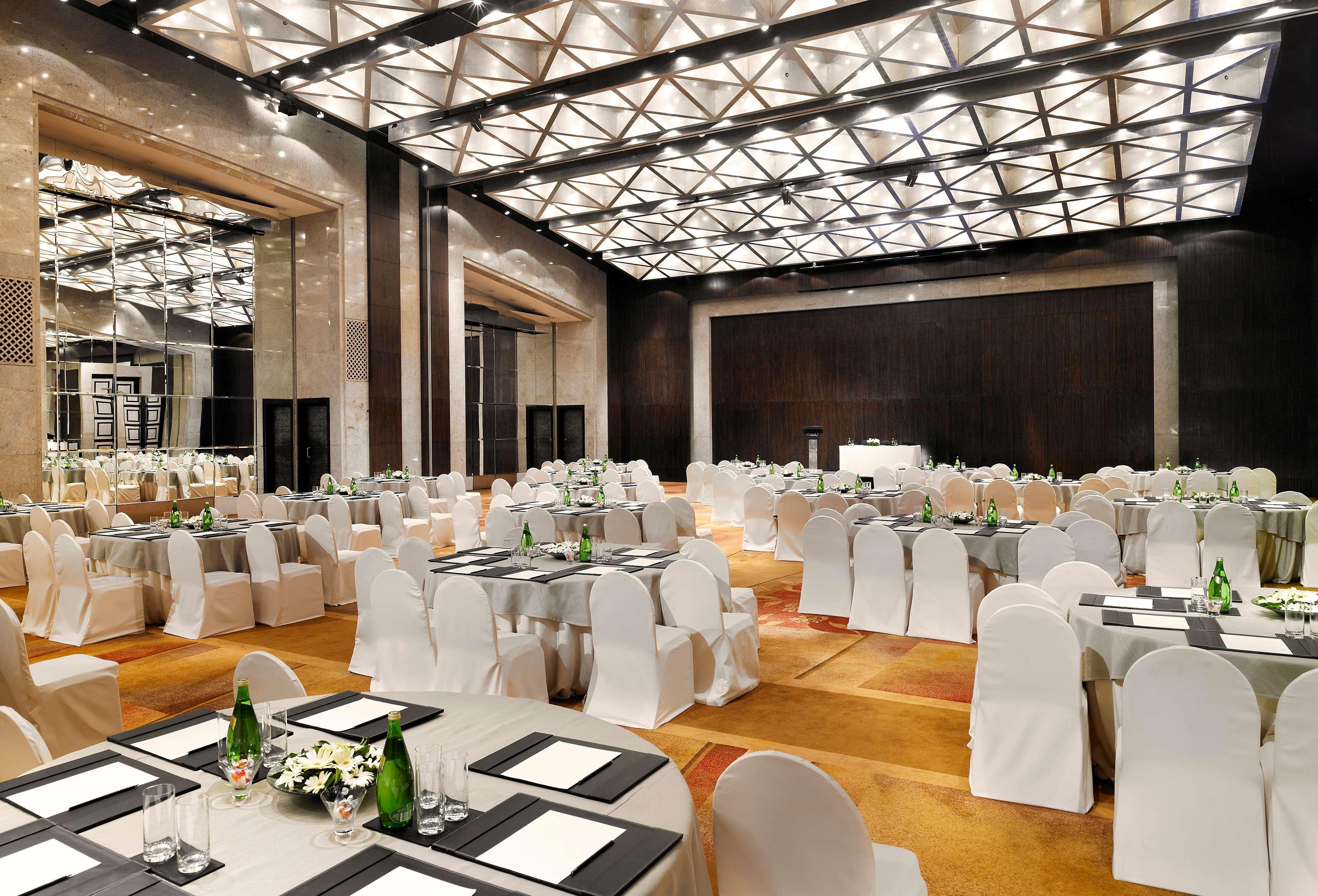 Hyatt Regency Mumbai International Airport Ξενοδοχείο Εξωτερικό φωτογραφία The Grand Ballroom